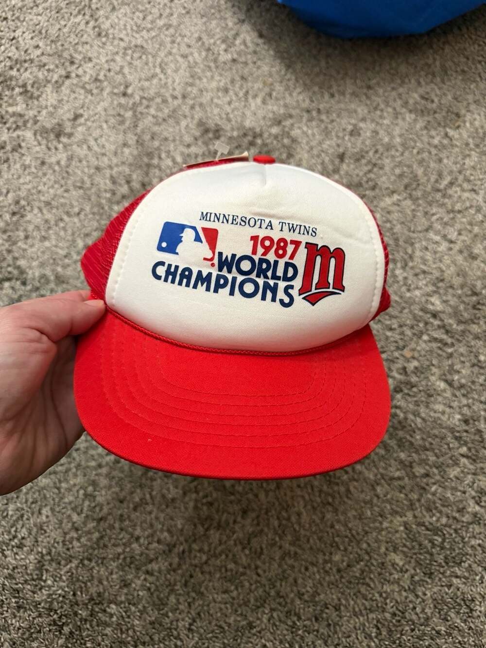 Vintage 1987 Minnesota Twins World Champions Trucker Snapback Hat - Deadstock